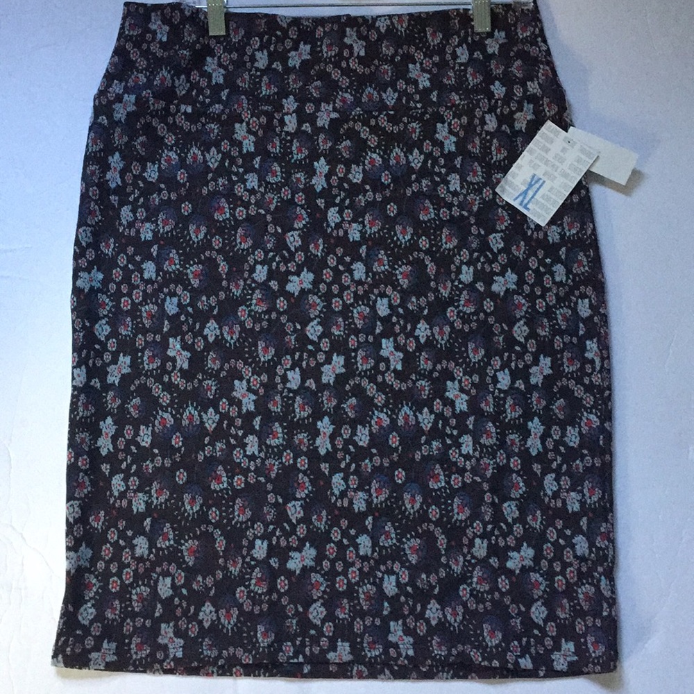 LuLaRoe Cassie Pencil Skirt